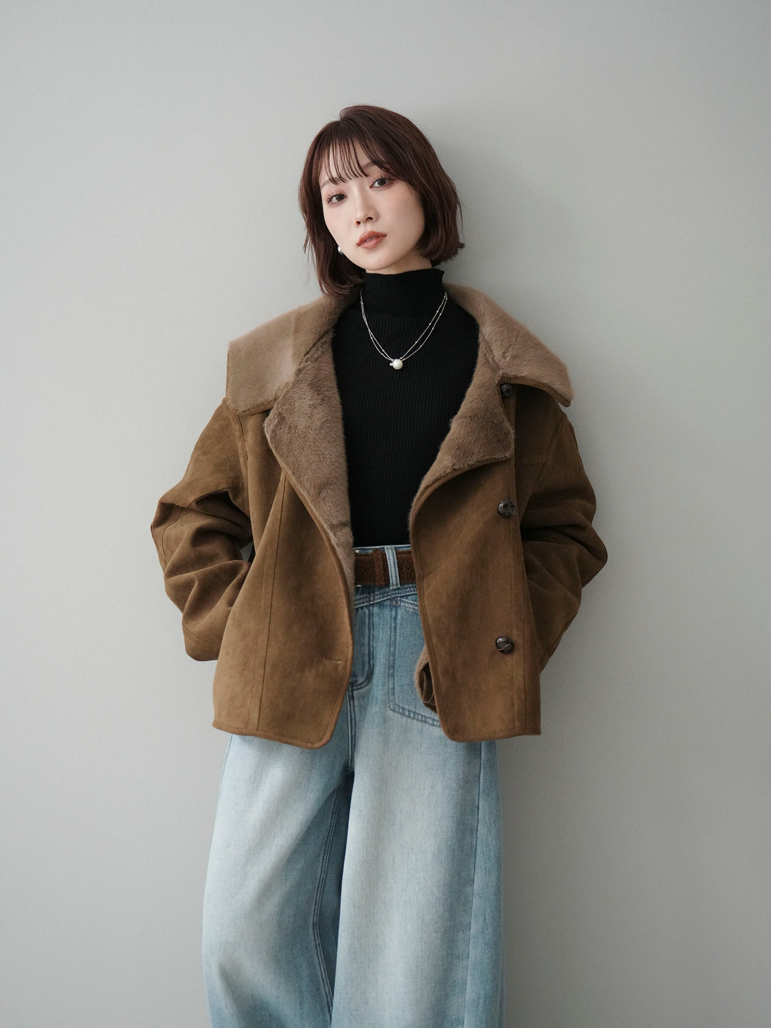 [SET]ムートンショートジャケット+ベルト付裏起毛カーブデニムパンツ(2set)