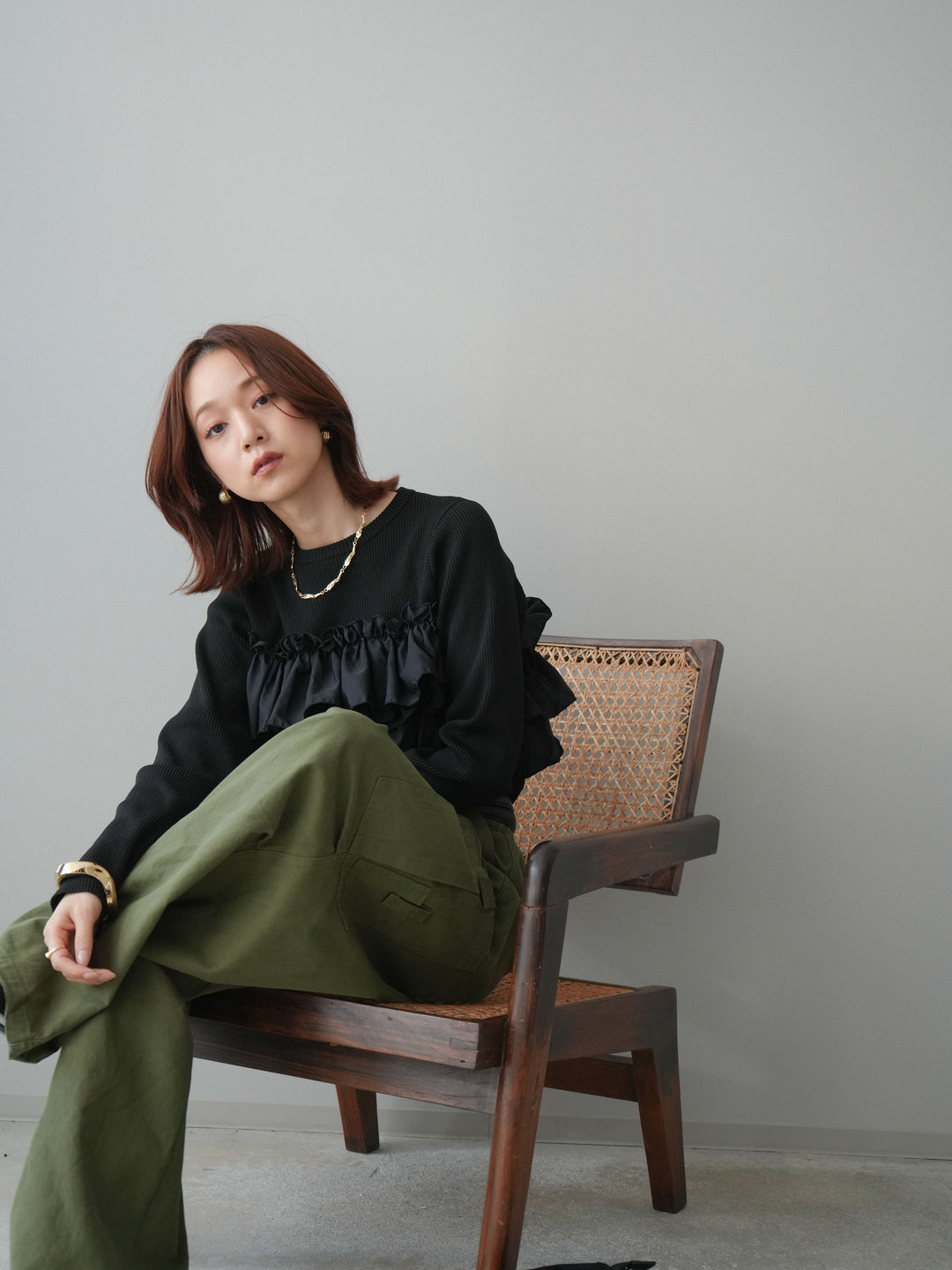 [SET]フリルビスチェドッキングスポンジニットプルオーバー+コットンタックループパンツ(2set)