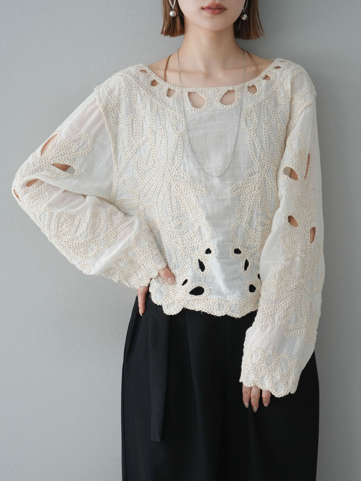 [預訂] 鉤針設計襯衫/象牙色