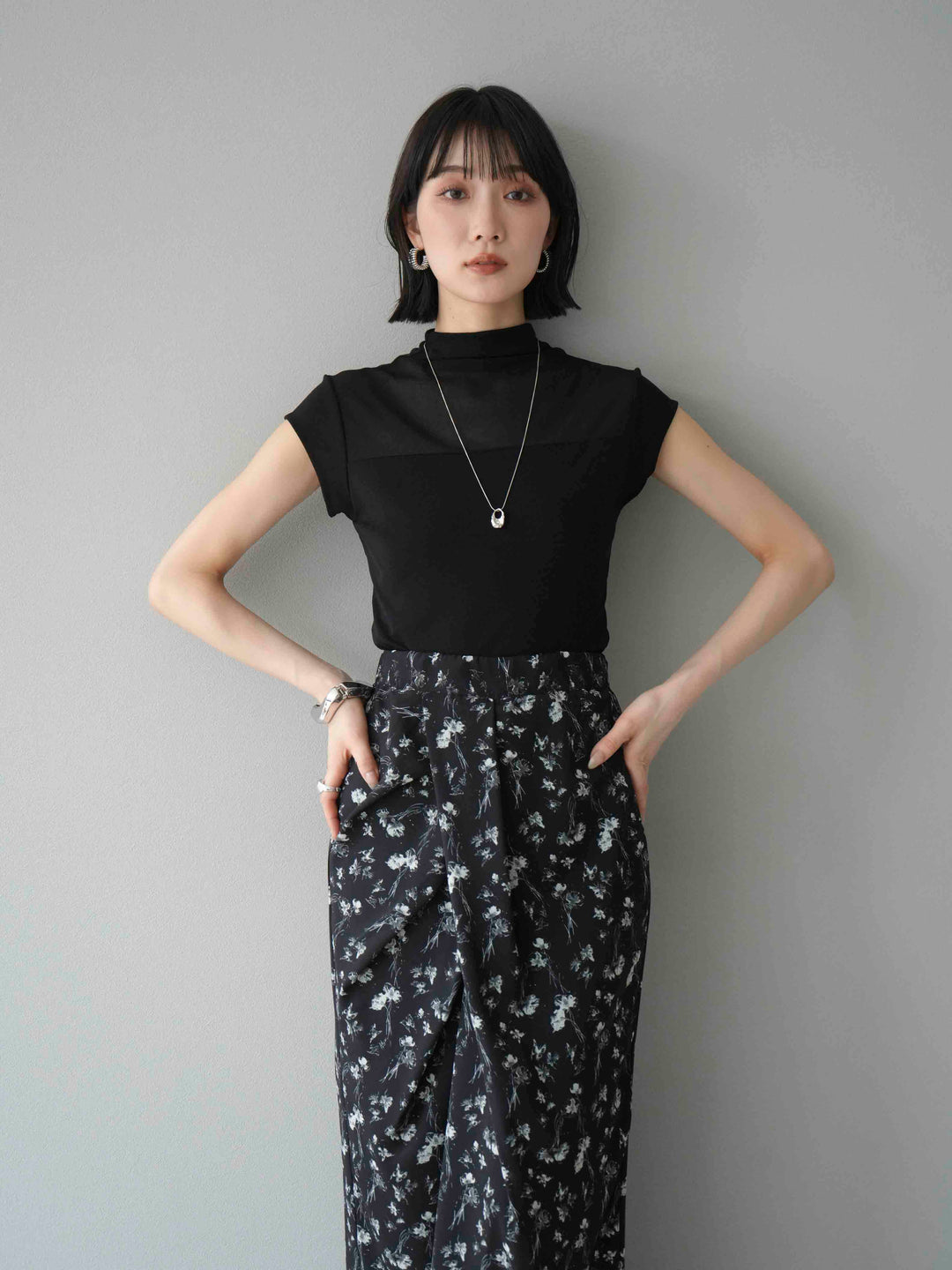 [予約]シアー切替ストレッチトップス/ブラック