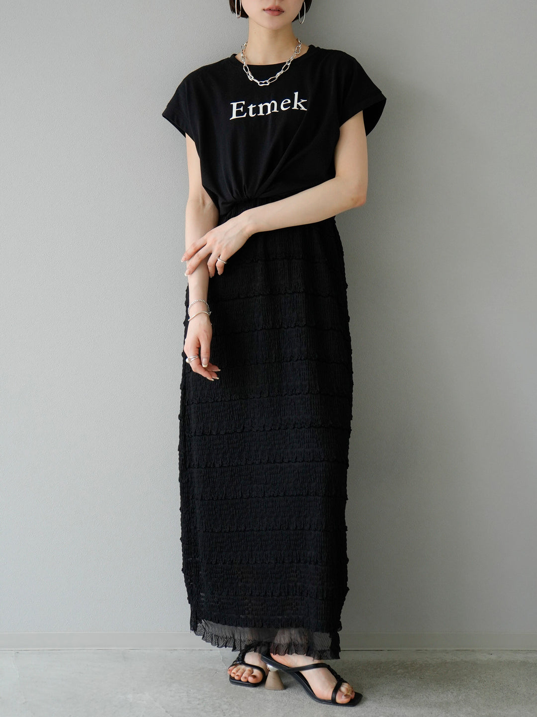 [予約]'Etmek'プリントフレンチスリーブTシャツ/ブラック