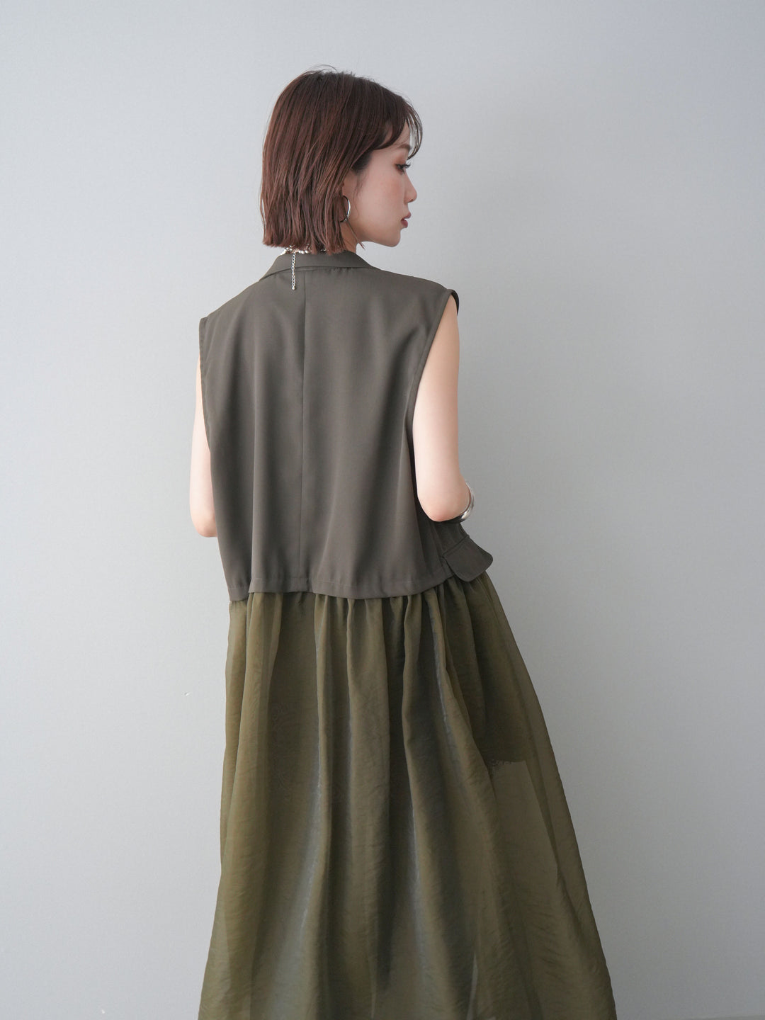 [SET]シアーレイヤードテーラードロングジレ+レーストリムキャミソール+2WAYデザインスウェットパンツ(3set)