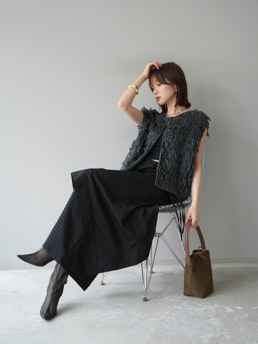 [予約]ループデザインベスト/チャコール