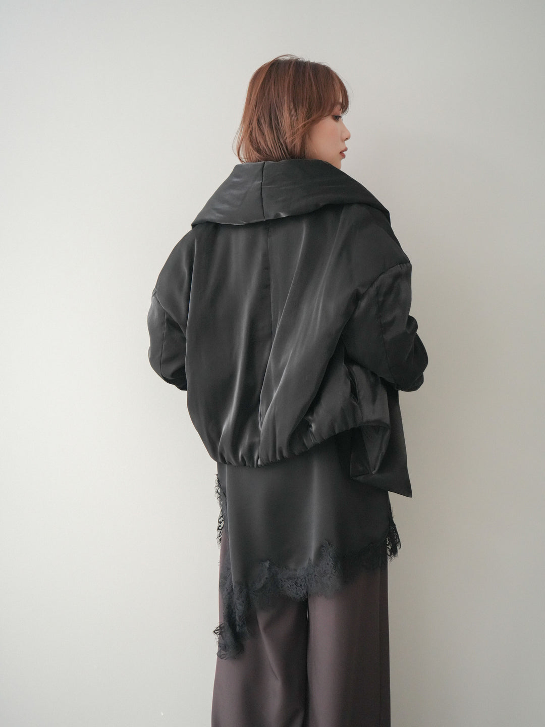 [20%オフ]シャイニーアシンメトリーダウンジャケット/black