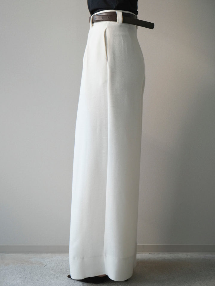[予約]ウールタッチベルト付ワイドパンツ/offwhite