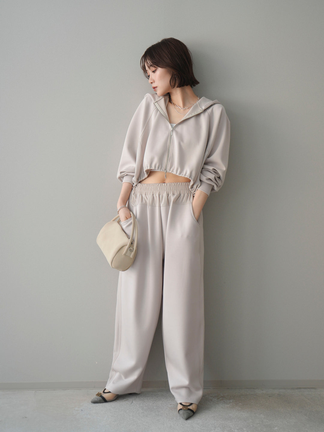 [SET]バイカラー異素材ライトポンチクロップドZIPフーディー+バイカラー異素材サイドラインライトポンチパンツ(2set)