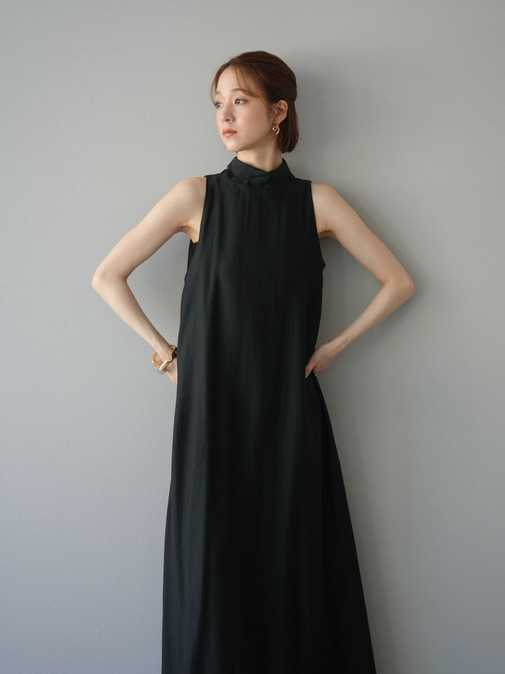 [予約]シアーホルターバックオープンワンピース/ブラック