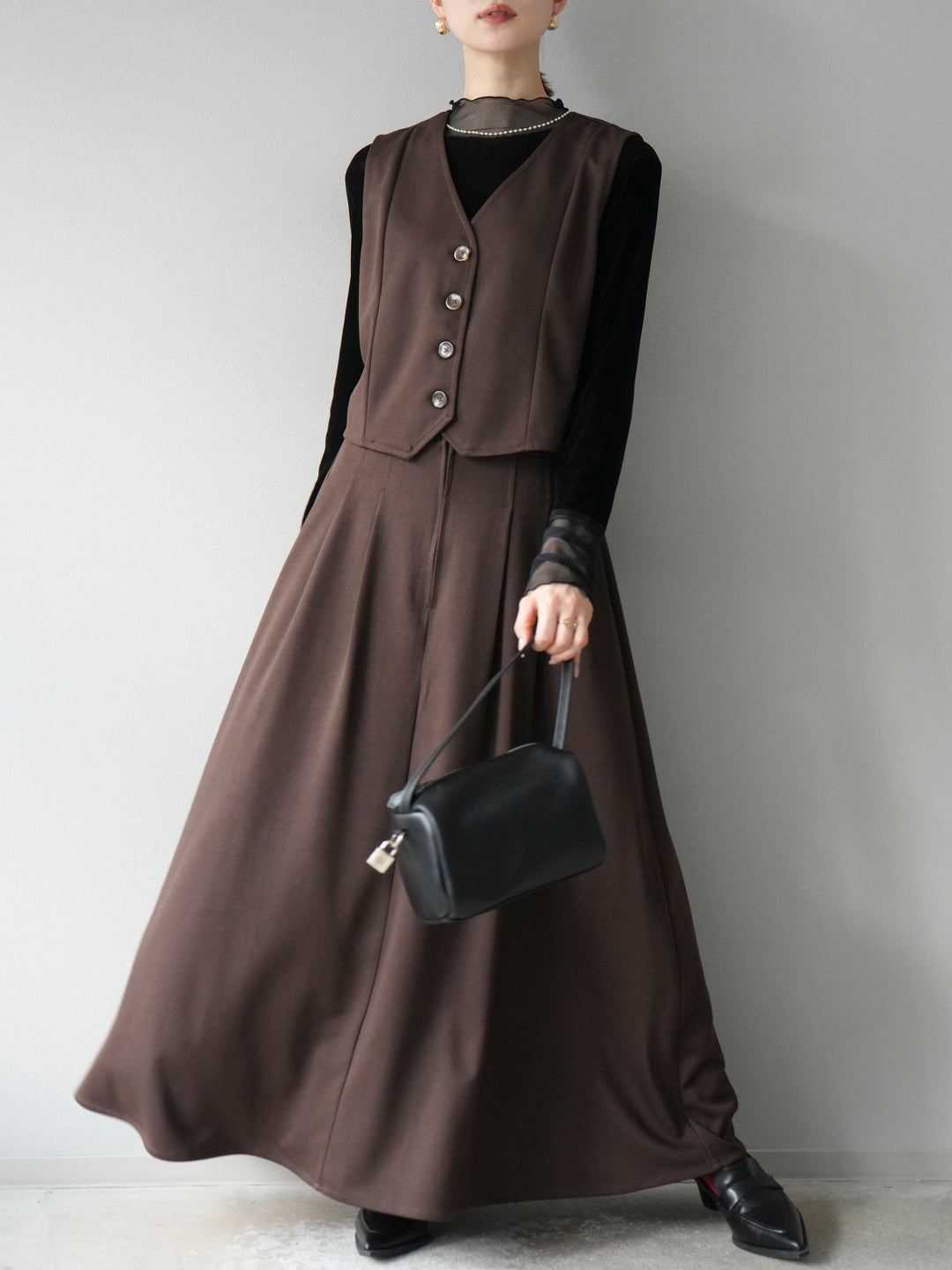 [予約]ポンチノーカラーベスト/ブラウン