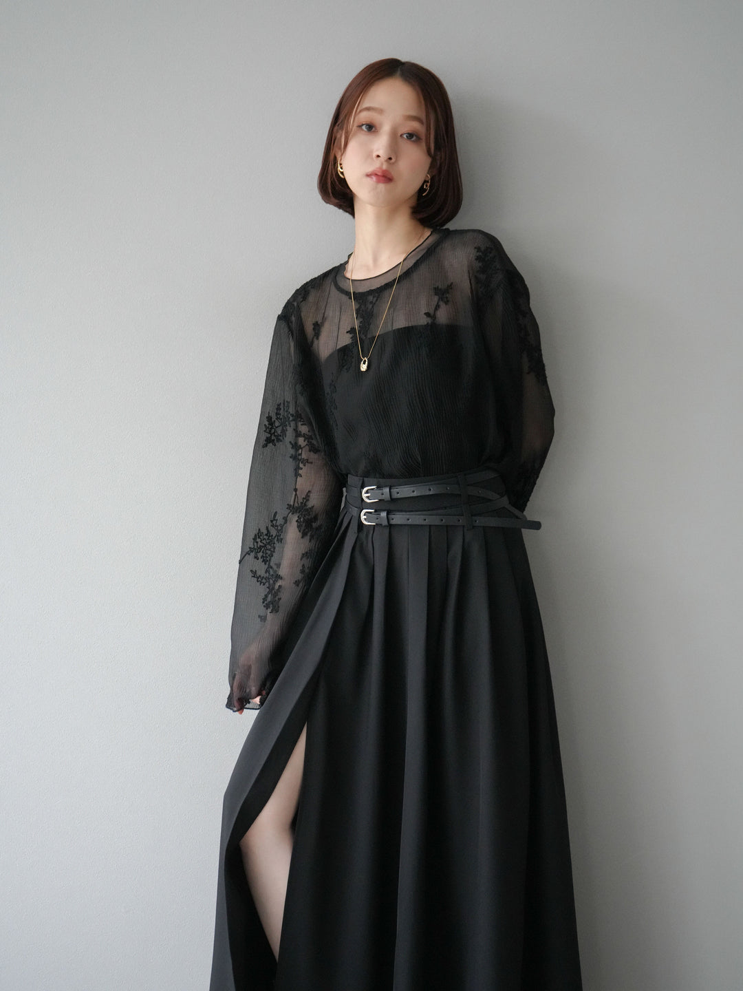 [予約]刺繍シアープルオーバー/ブラック