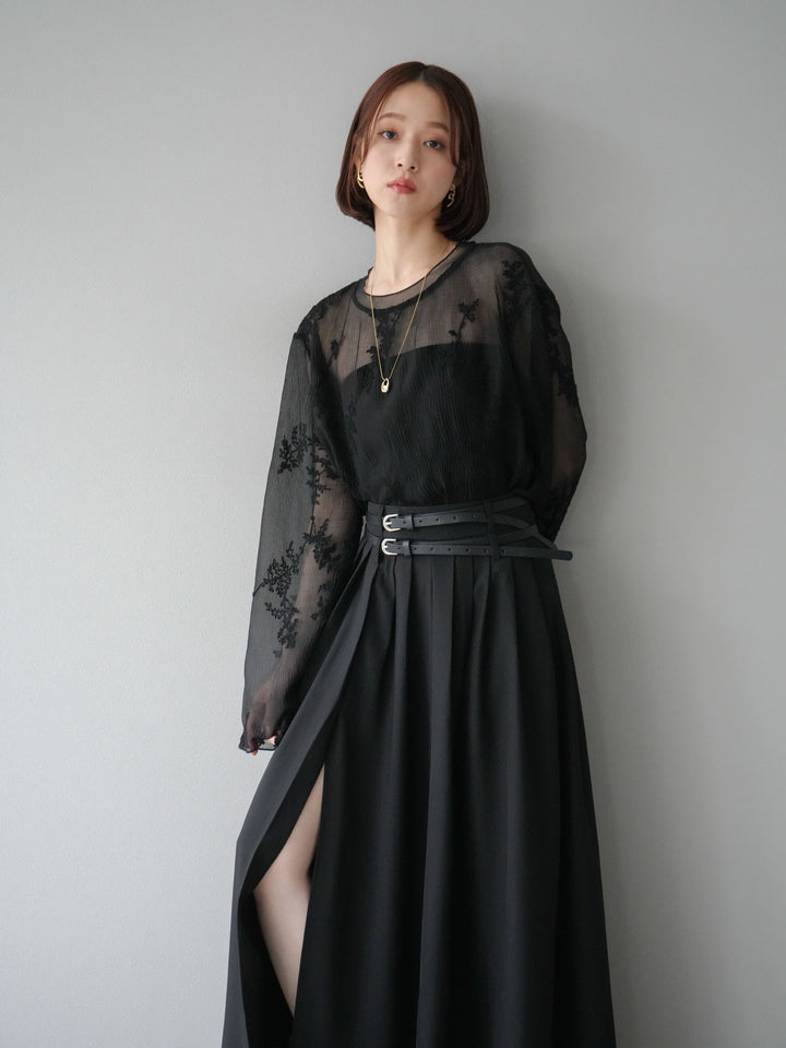 [予約]刺繍シアープルオーバー/ブラック