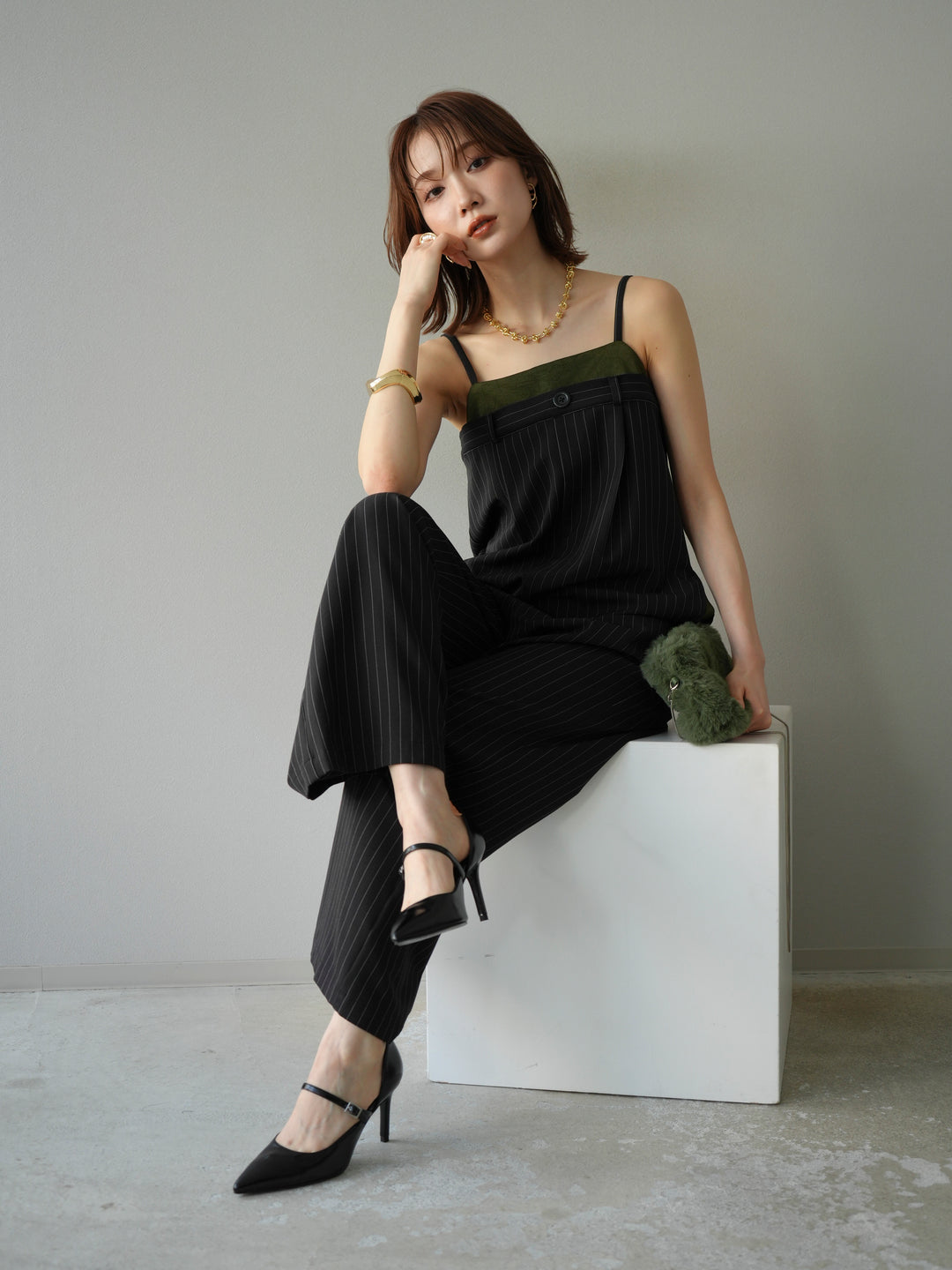 [予約]サテン切替ピンストライプサロペット/ブラック