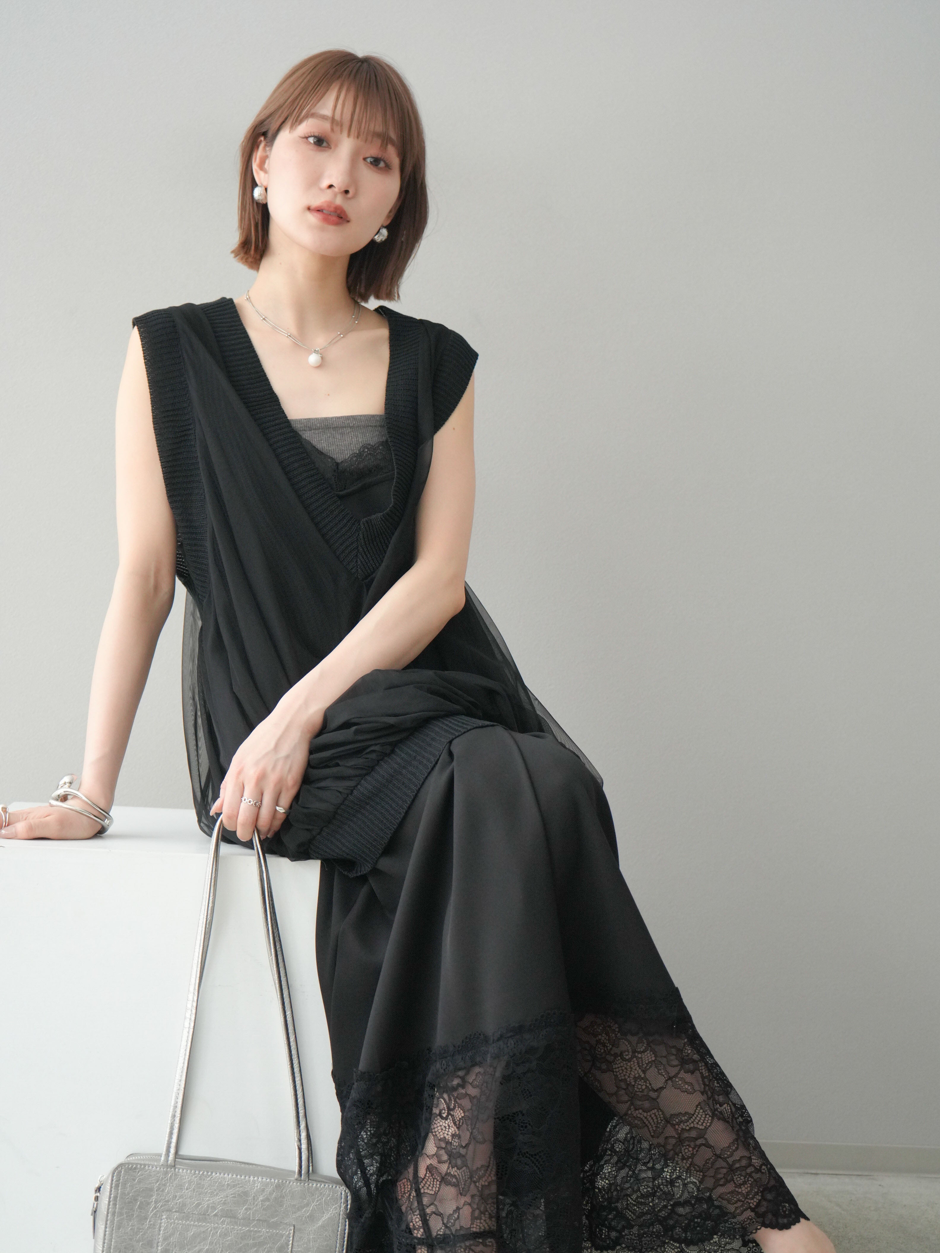 予約]レースタックキャミワンピース/ブラック – Lumier