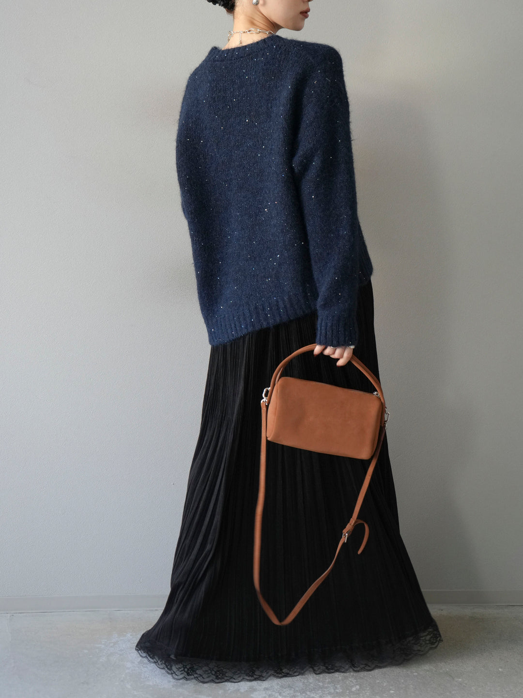 [予約]スパンコールニットプルオーバー/ネイビー