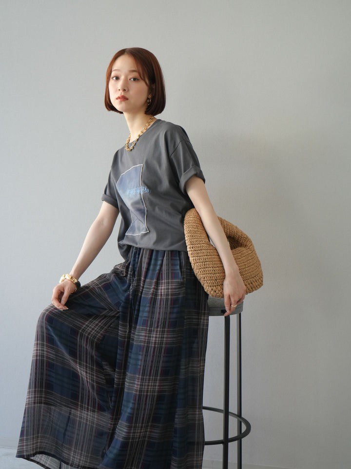 [SET] 薄紗層疊印花T卹 + 透視格紋寬鬆褲 (2件套)