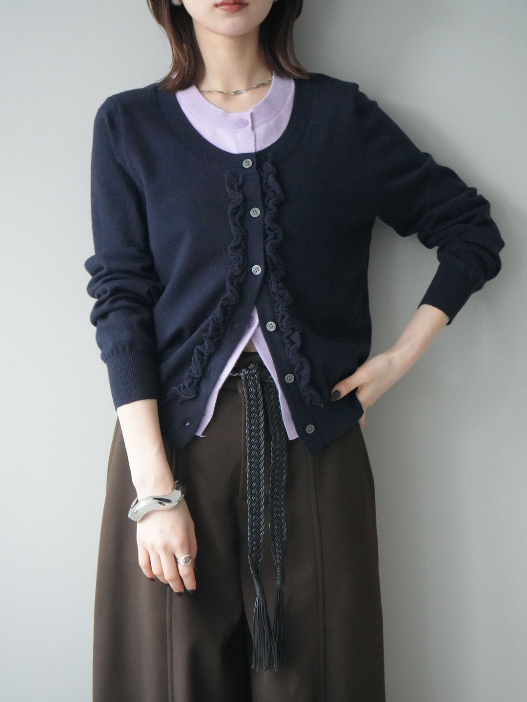 [予約]配色レイヤードフリルデザインニットカーディガン/black