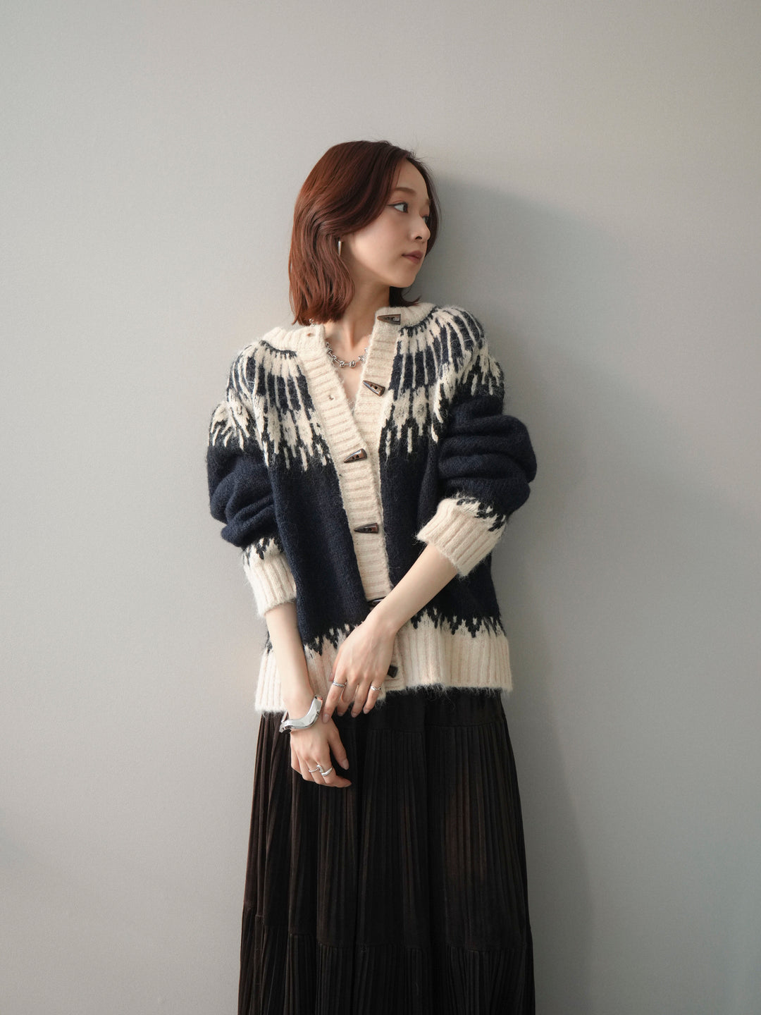 [SET]トグルボタン求心柄ニットカーディガン+選べるアクセセット(2set)