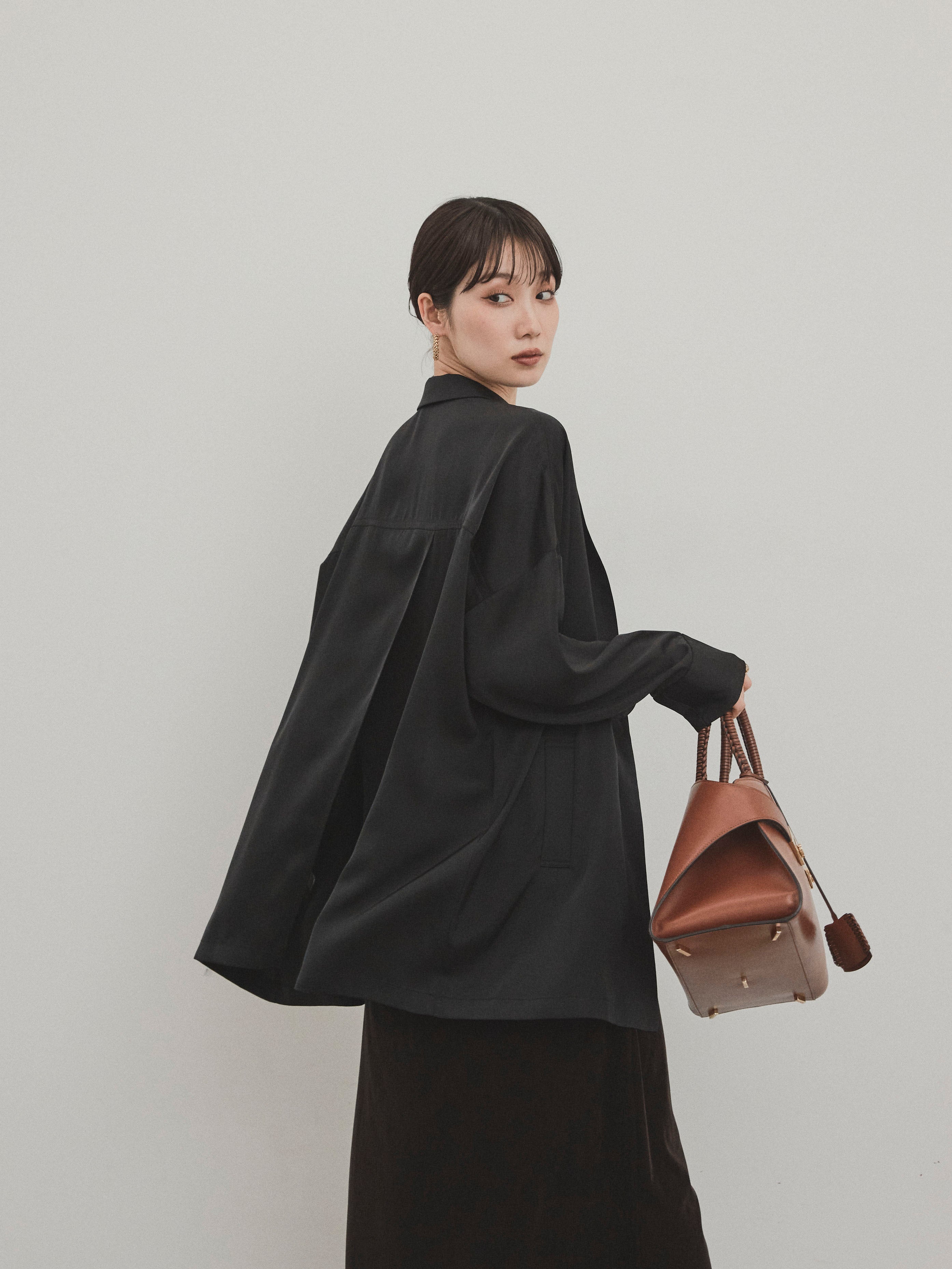 23区 サテンジャケット 黒 46サイズ International Gallery BEAMS（インターナショナルギャラリー ビームス