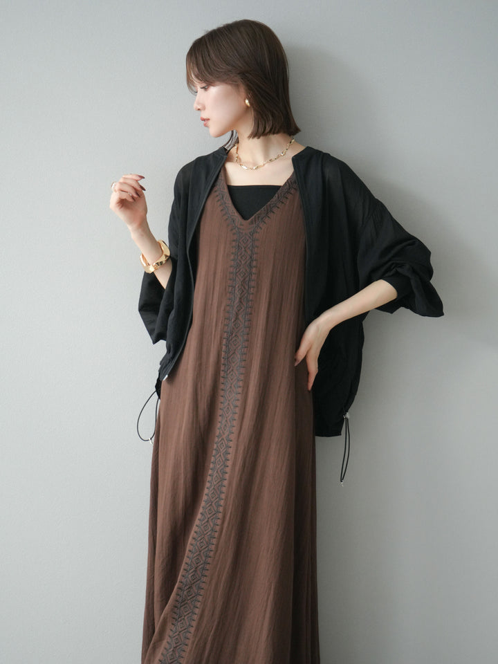 [予約]刺繍Vネックワンピース/ブラウン