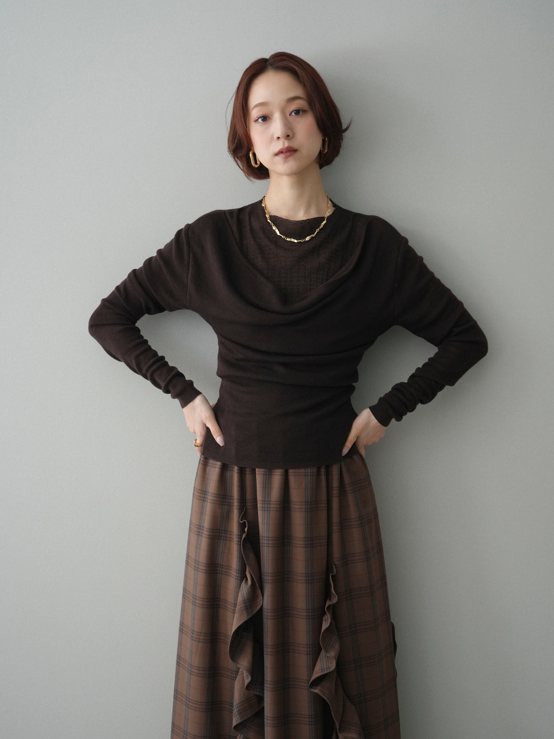 [予約]ボトルネックドレープレイヤードニットトップス/brown