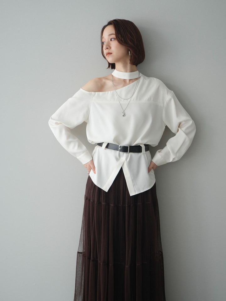 [予約]ベルト付ワンショルダースリットブラウス/ivory