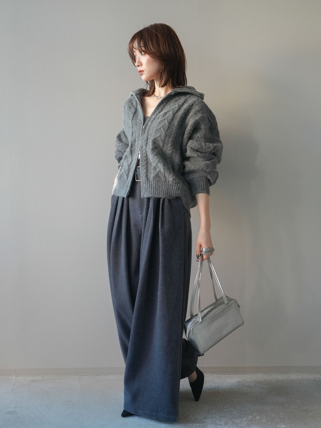 [予約]ベルトデザインループコールテンワイドパンツ(ベルト付き)/charcoal