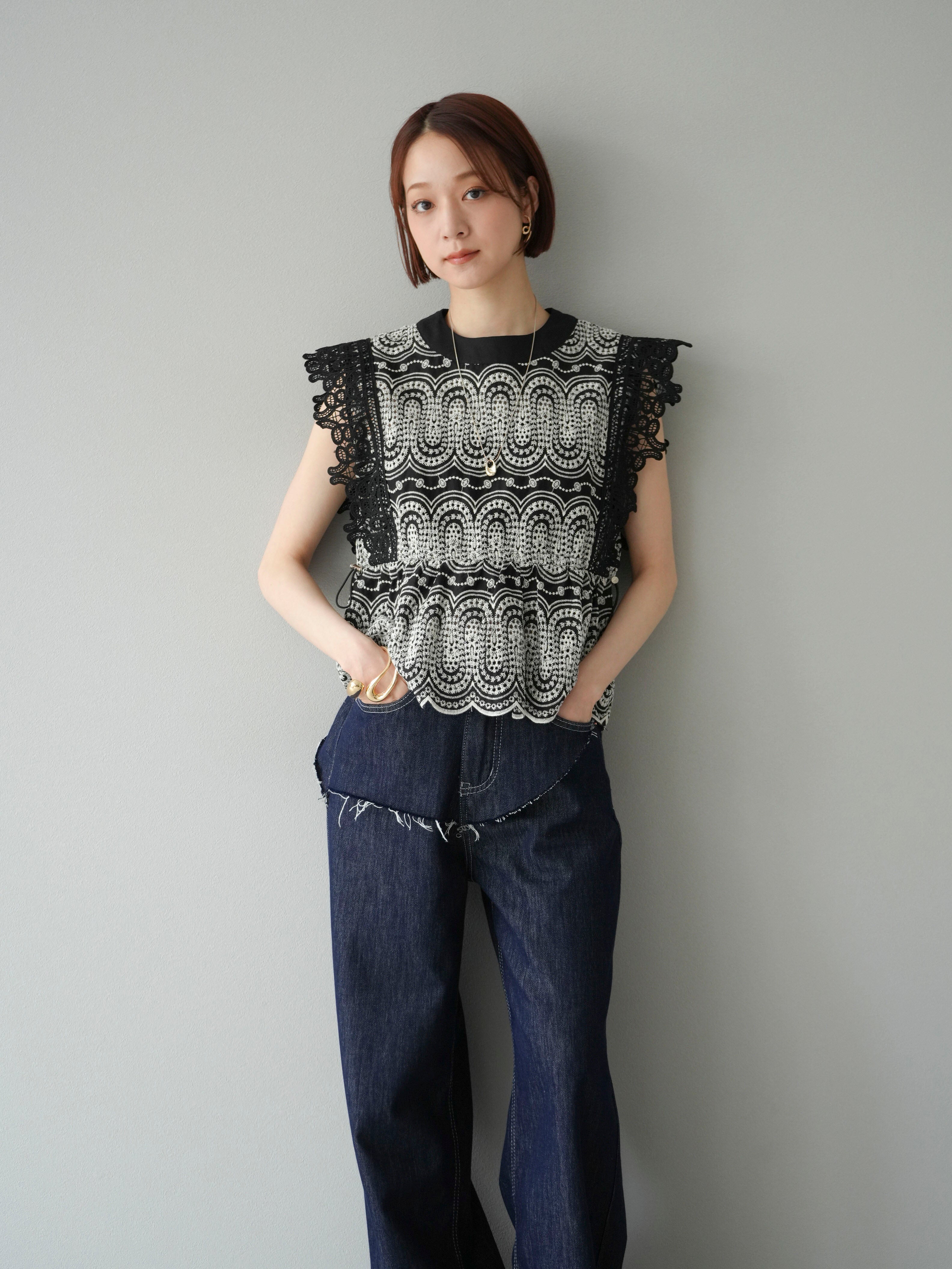 SET]スカラップ刺繍レースブラウス+ヒップデザインデニムパンツ(2set