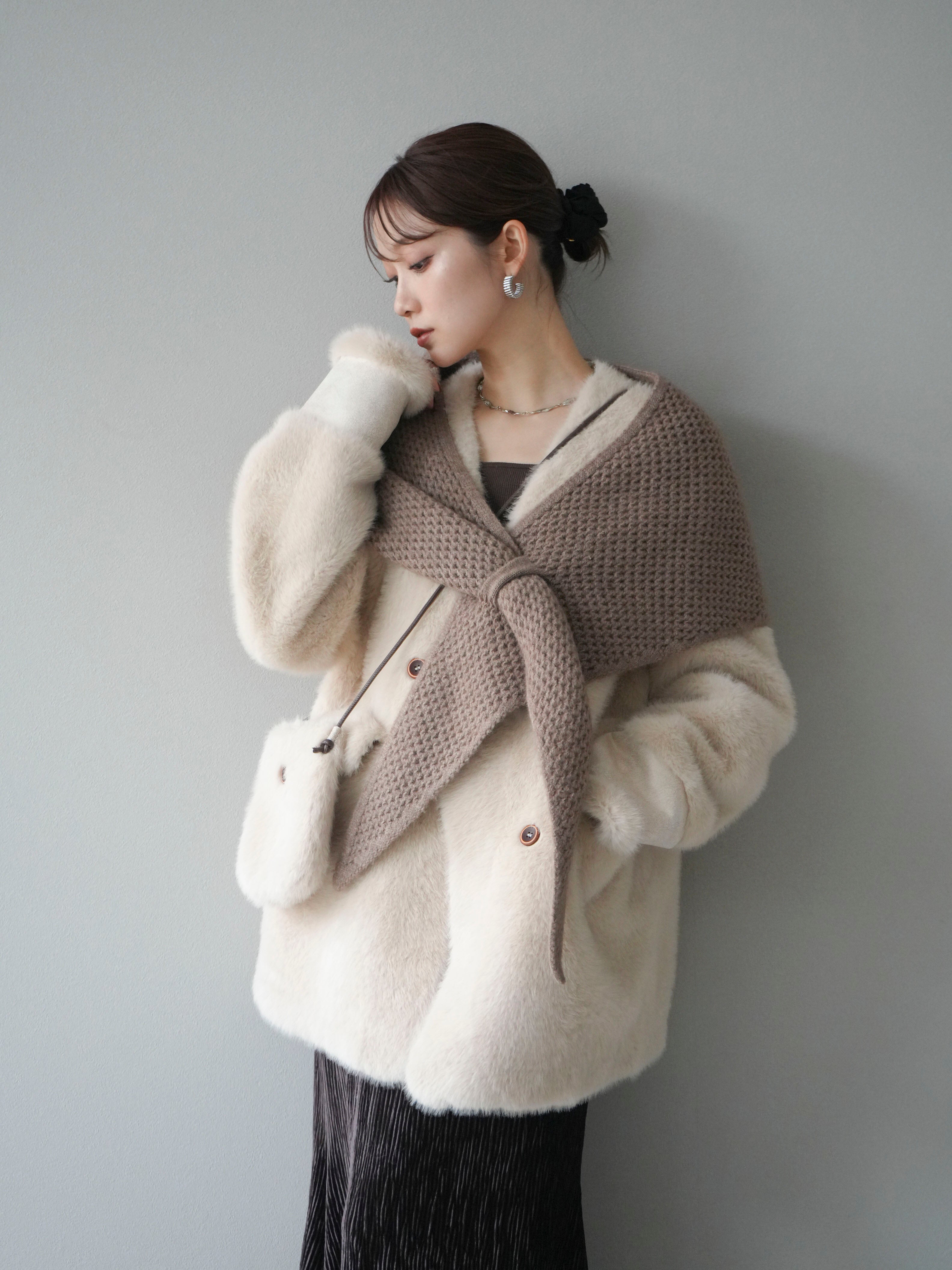 SET]バッグ付エコファーノーカラーコート+選べるアクセセット(2set