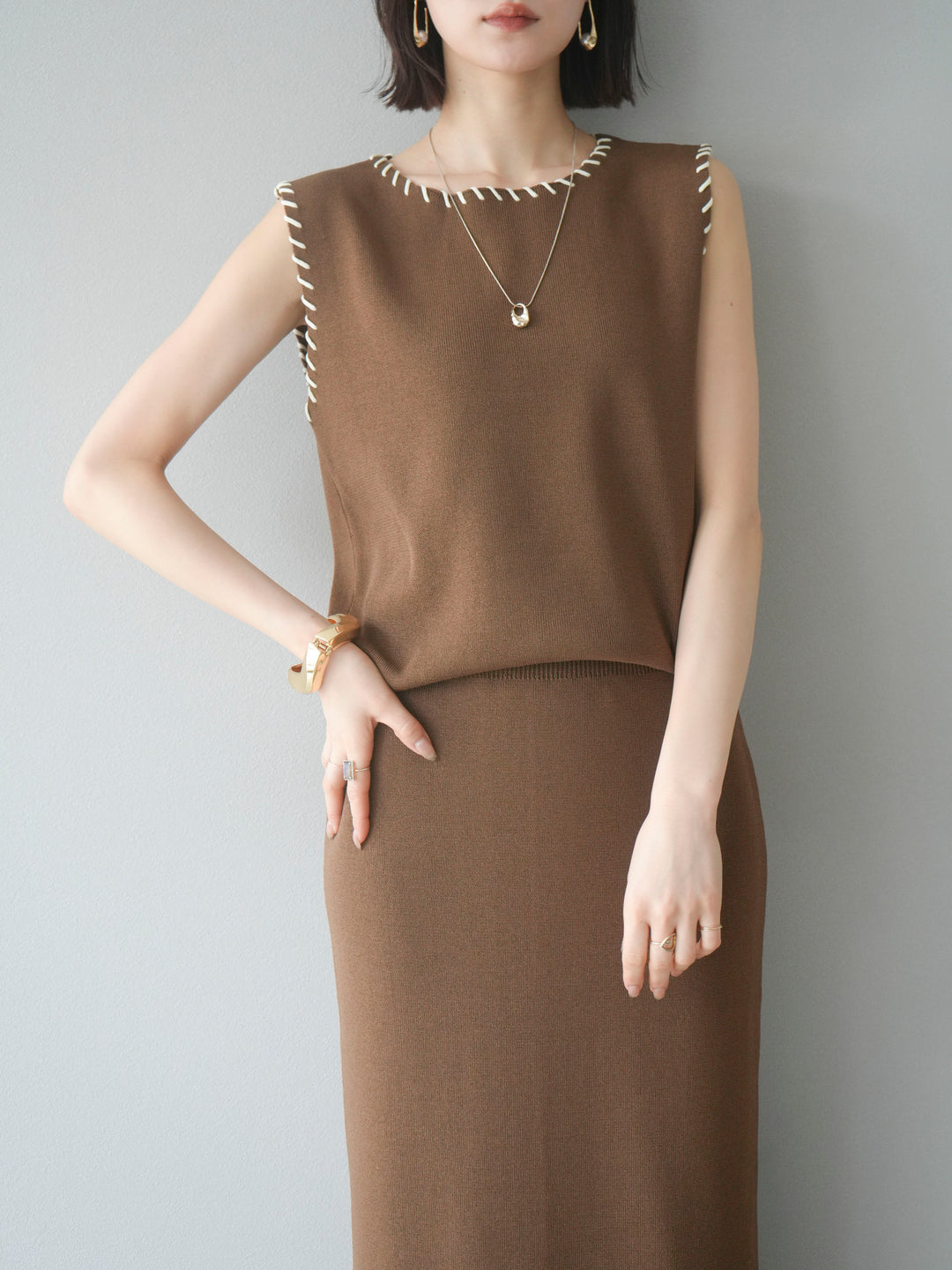 [SET] 亞麻手織套頭衫 + 亞麻手織緊身裙 (2 件套)