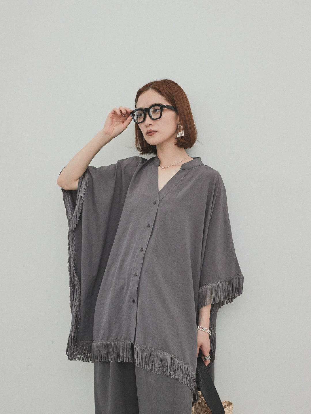 [SET] 方形流蘇斗篷襯衫 + 方形流蘇斗篷襯衫（2 件套）