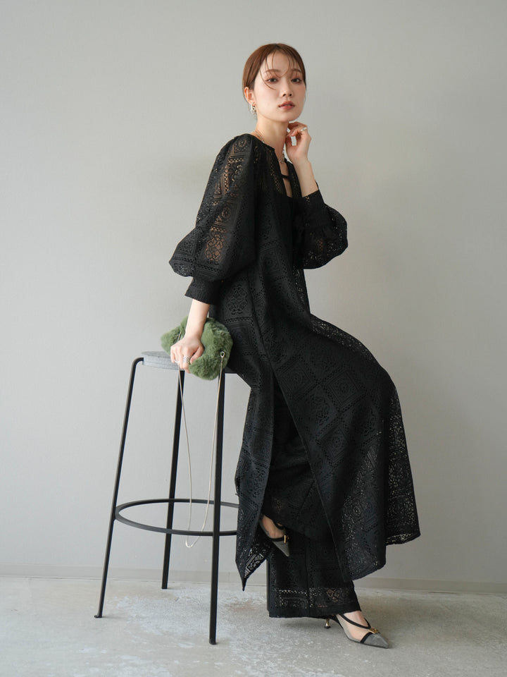 【套裝】塊蕾絲捲袖洋裝+塊蕾絲寬褲（2套）