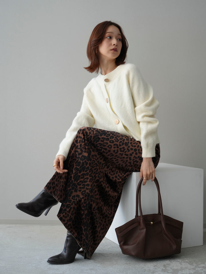 [SET]BIGボタンニットカーディガン+レオパードベロアナロースカート(2set)