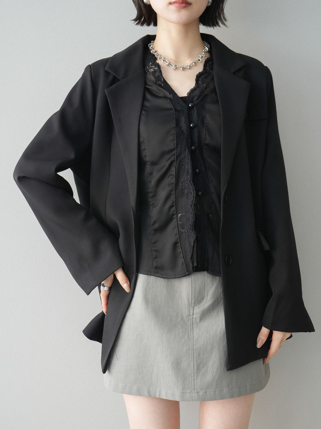 [SET]バックスリットデザインジャケット+ベルト付カーゴミニスカート(2set)