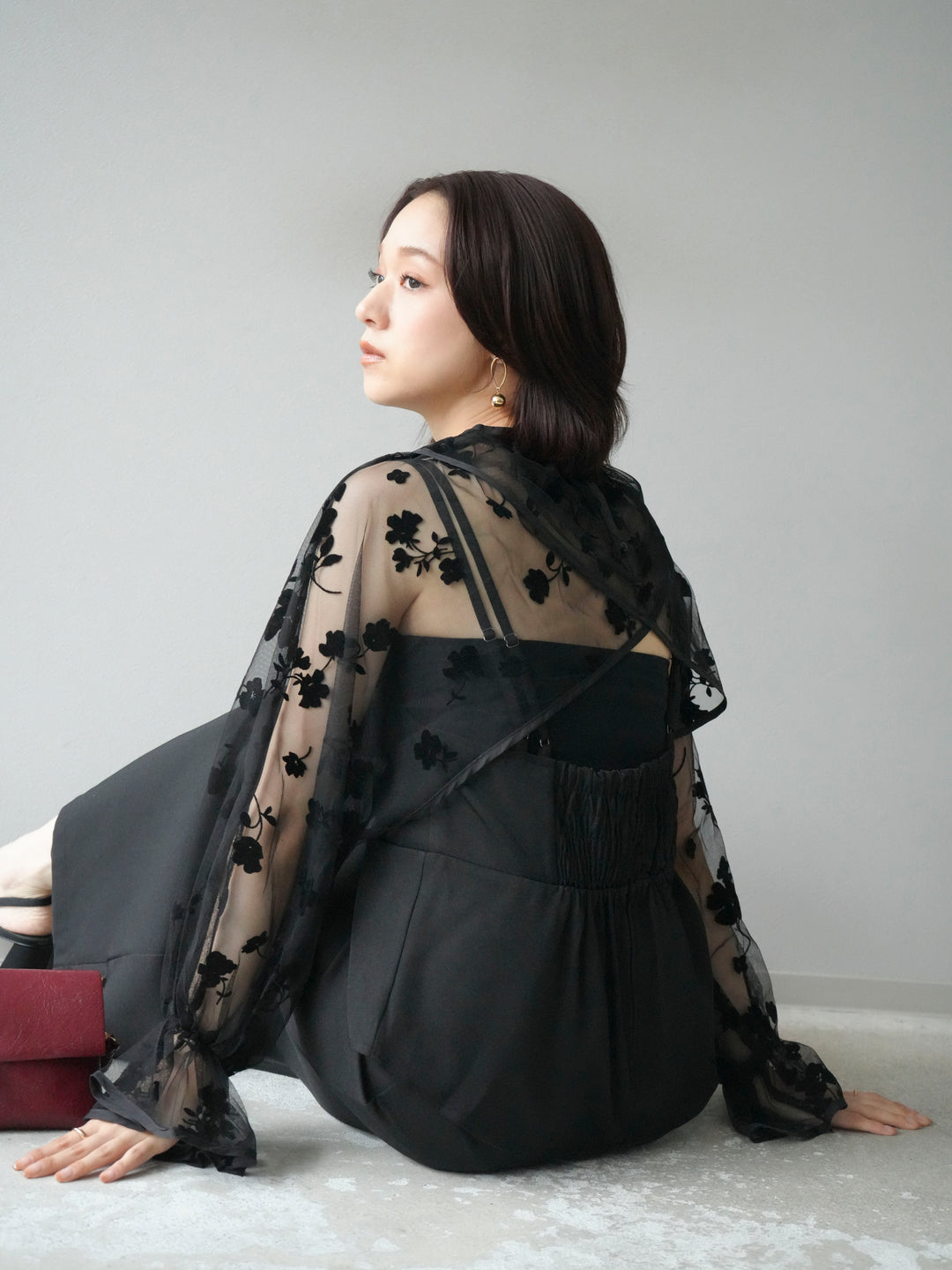 [予約]チュールフラワーフロッキーショートブラウス/ブラック