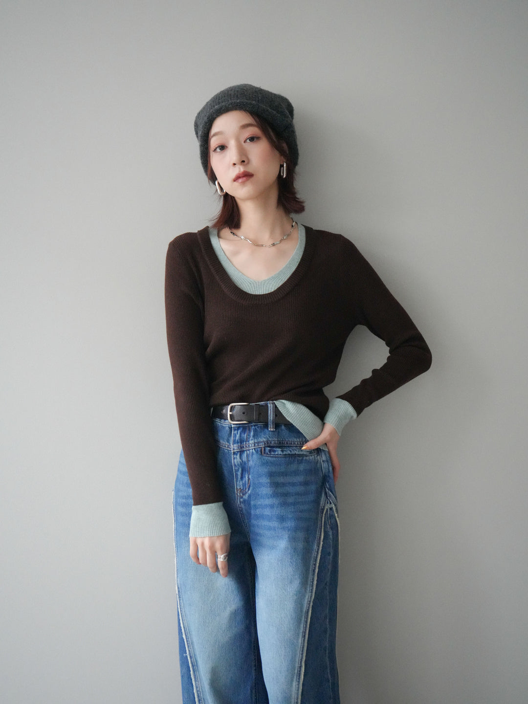 [SET]Uネック配色レイヤードリブニットトップス+サイドフリンジワイドデニムパンツ(2set)