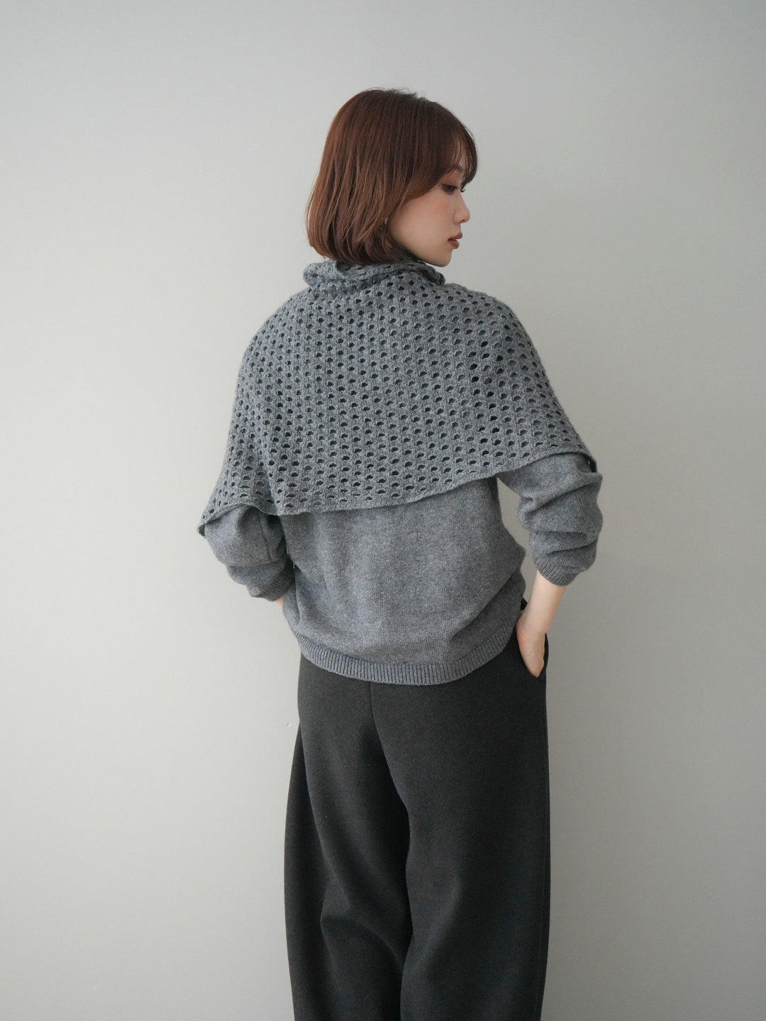 [予約]メッシュケープアンサンブルニットプルオーバー/darkgray