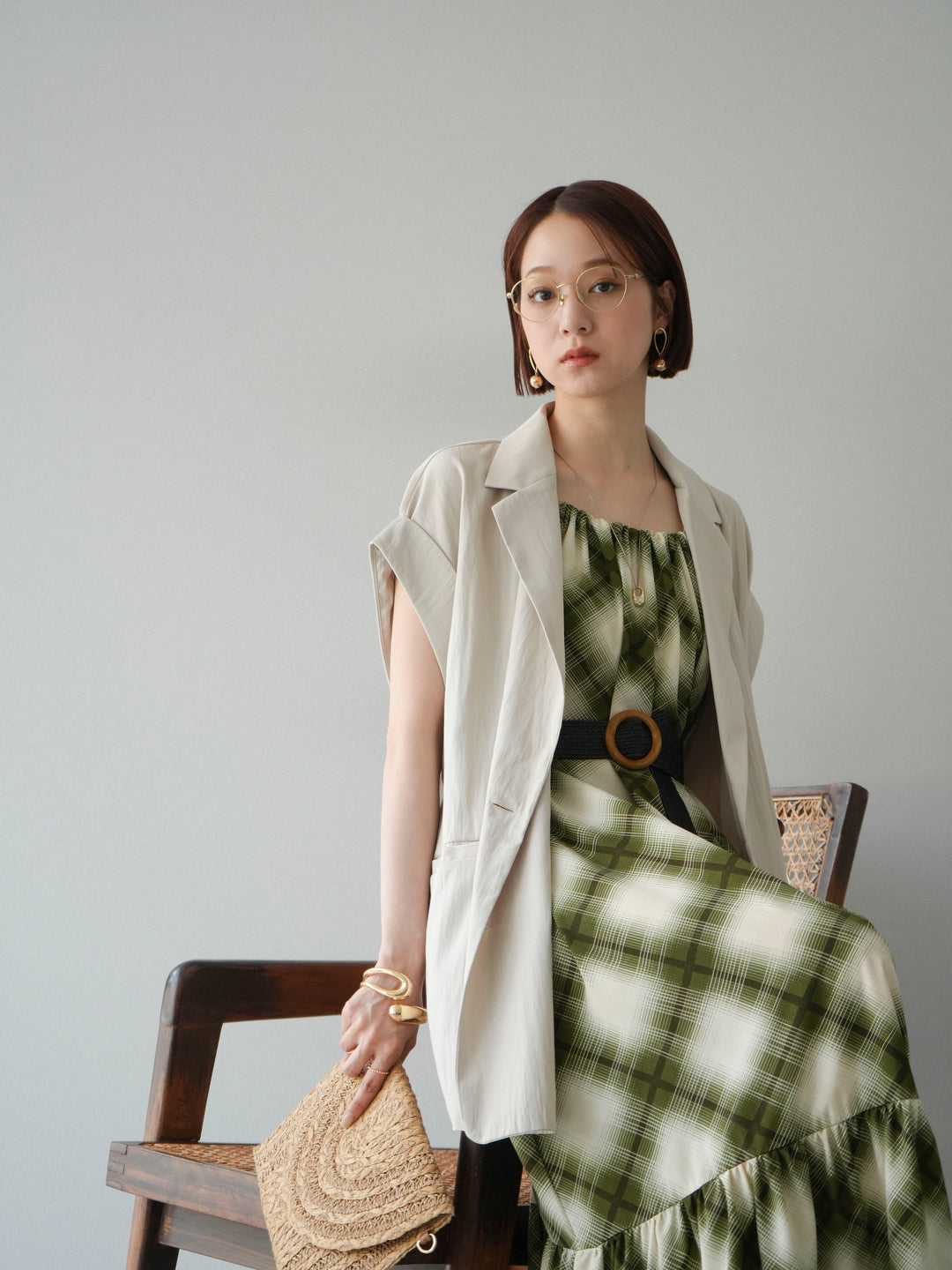 [SET]ベルト付チェックノースリーブワンピース+リネンライクノースリーブダブルジレ(2set)