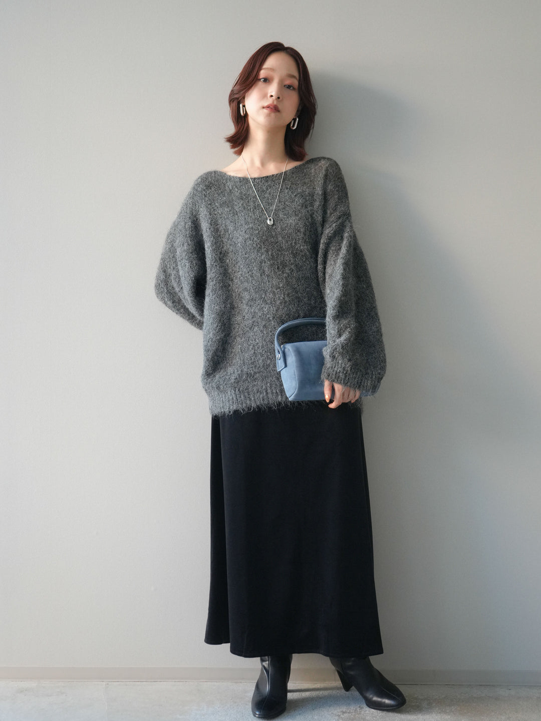 [SET]透かしデザインニットプルオーバー+ベルベットナロースカート(2set)