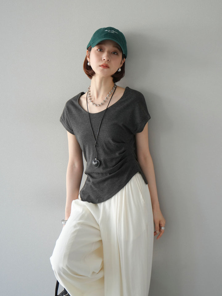 [予約]タックTシャツ＆レザーハートネックレスSET /チャコール