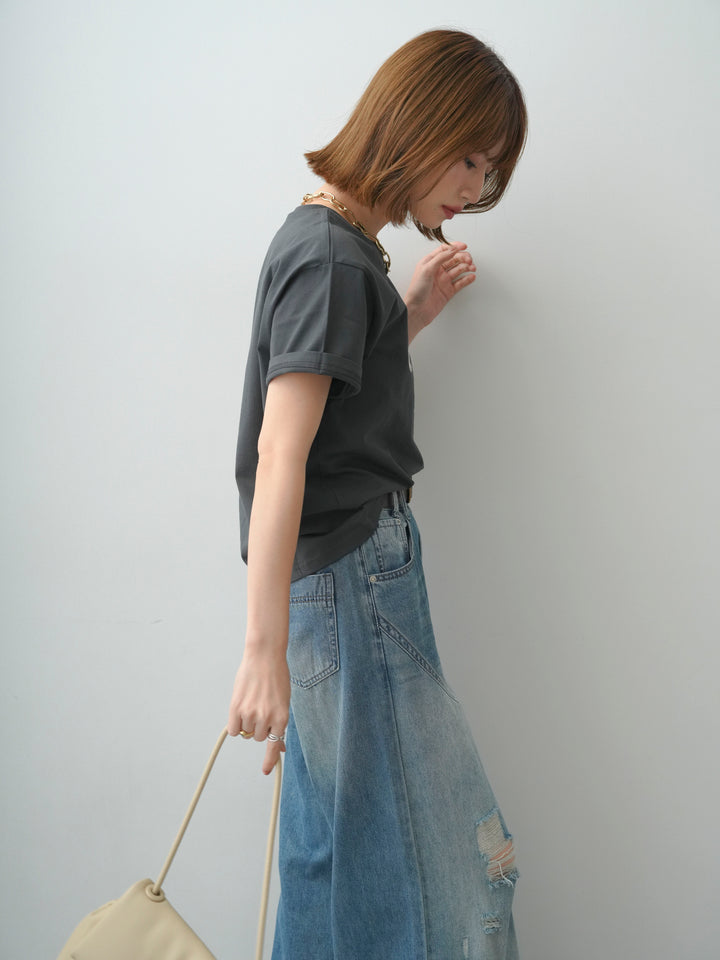 [予約]ロゴ刺繍TEE/sumikuro