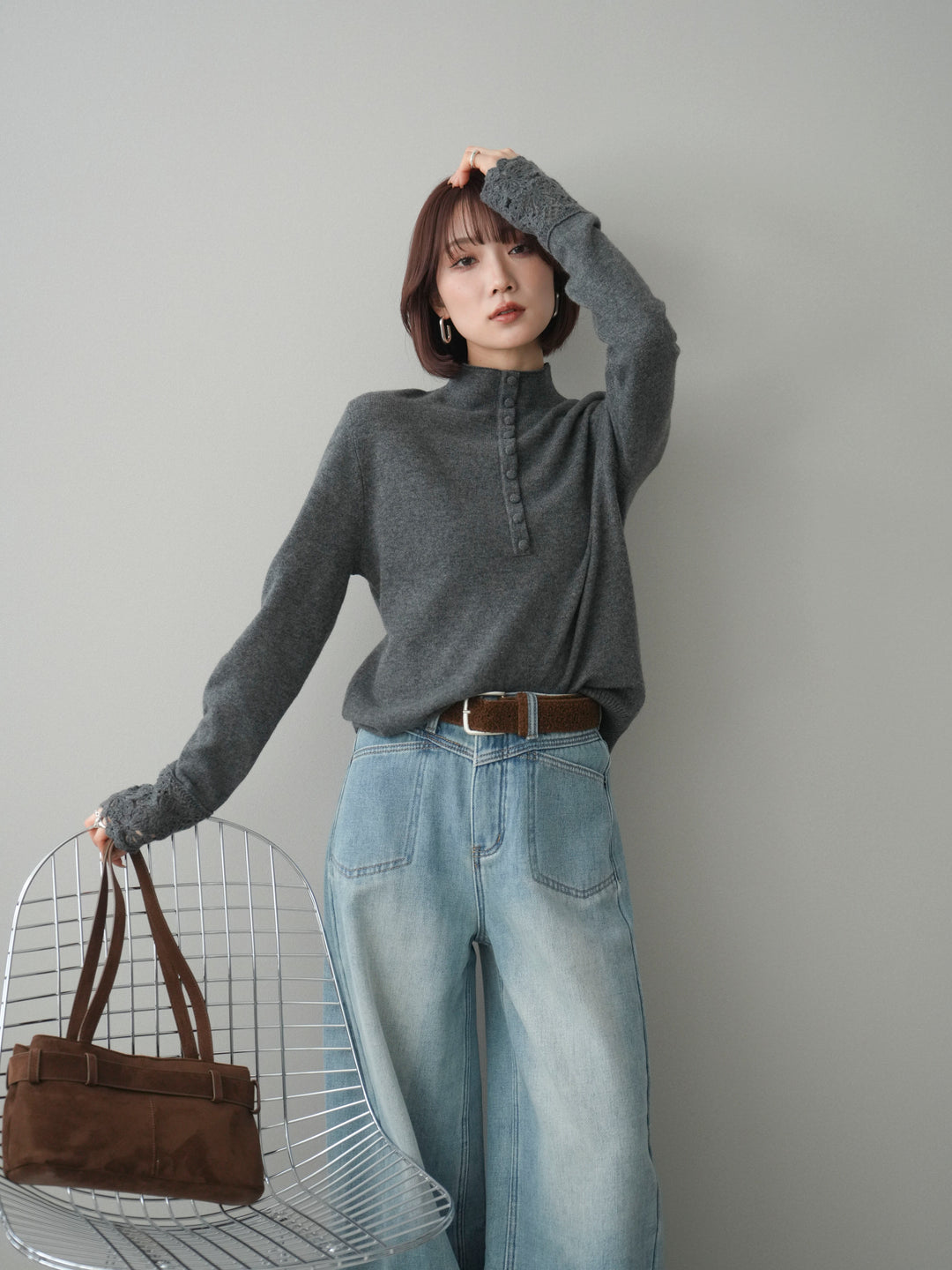 [予約]袖スカラップレースフロントボタンウールニットトップス/gray