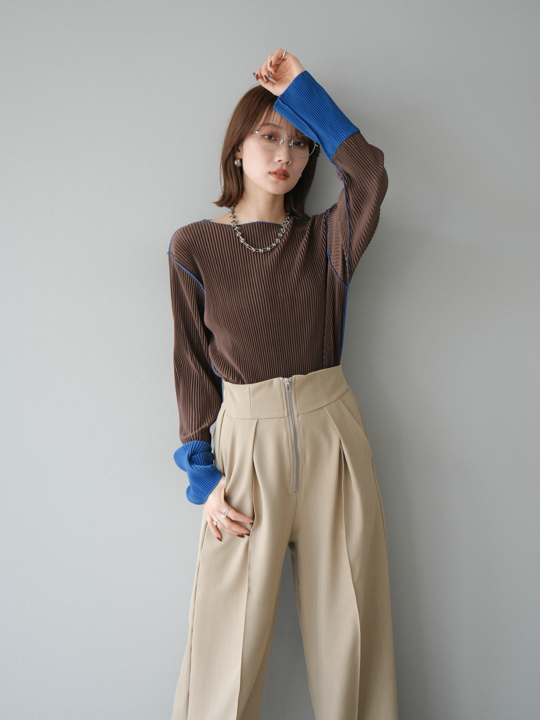 [予約]バイカラープリーツトップス/ブラウン