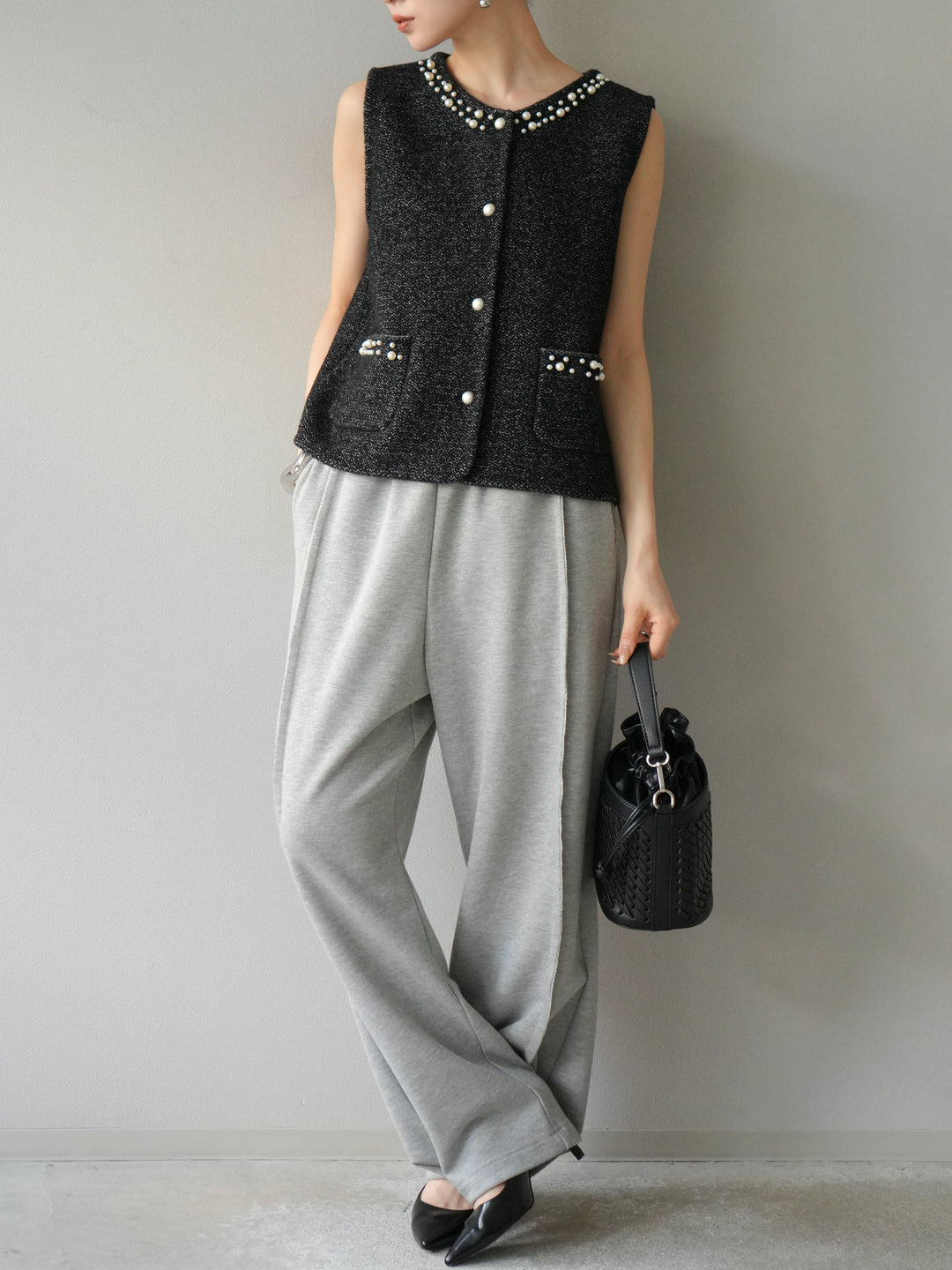 [予約]パールデザインツイードライクニットベスト/ブラック