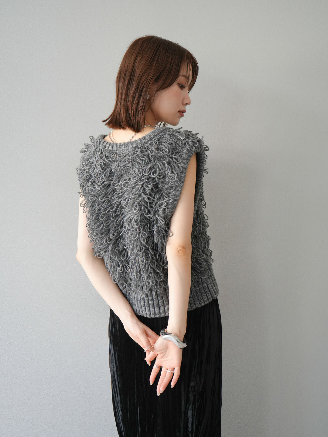 [予約]ループデザインホックベスト /チャコール