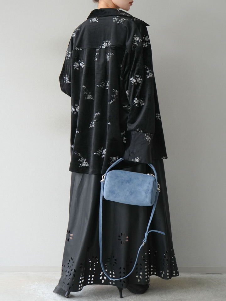 [予約]フラワーパンチングレザースカート/ブラック