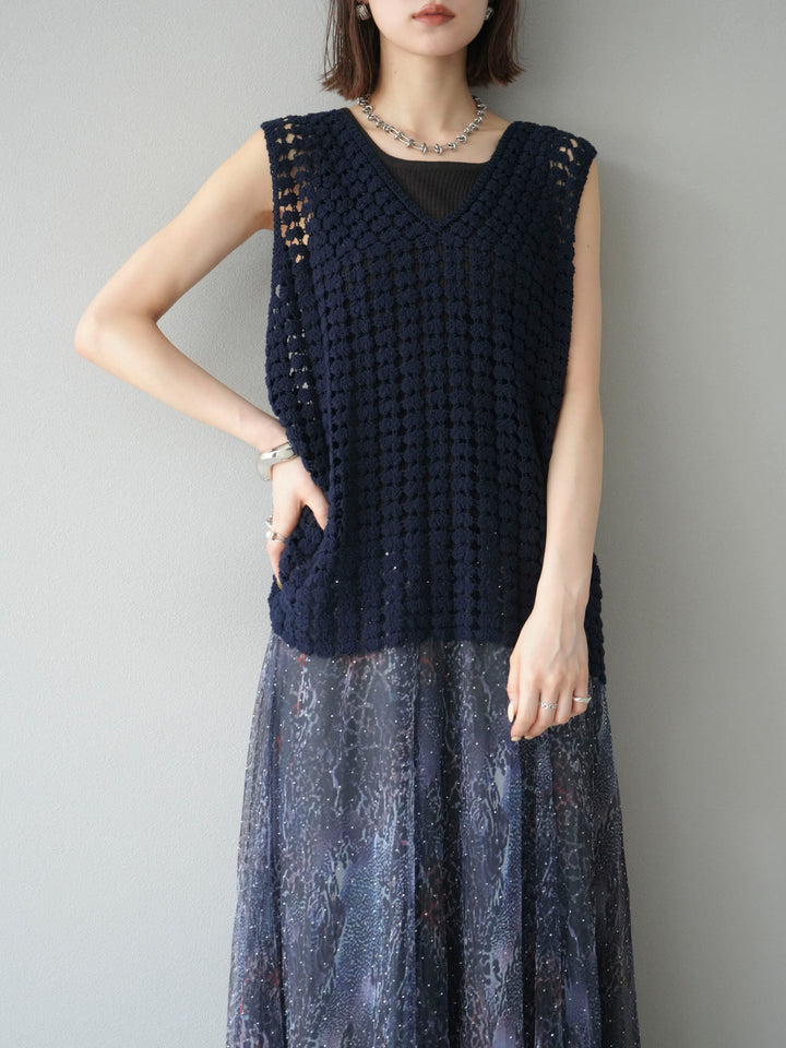 [予約]レースアップクロシェ編みニットベスト/ネイビー