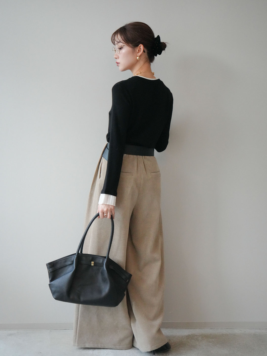 [SET]袖プリーツ配色レイヤードトップス+ベルトデザインループコールテンワイドパンツ(ベルト付き)(2set)