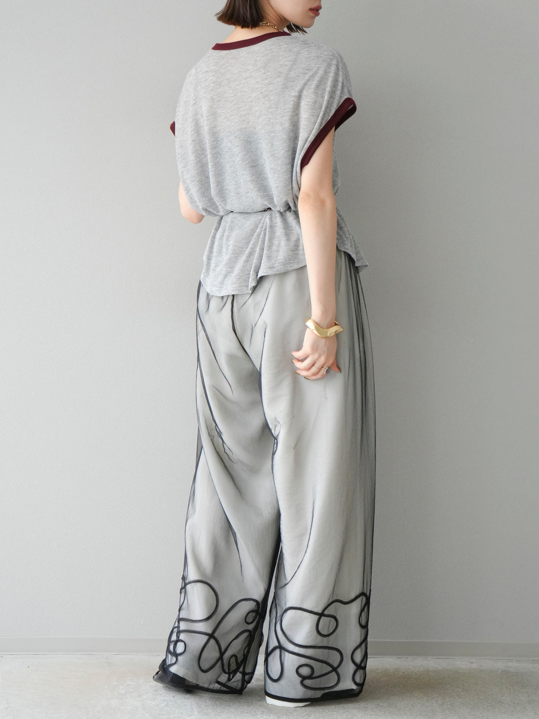 [SET] 繩繡薄紗疊穿褲+麻質寬鬆寬褲（2件組）