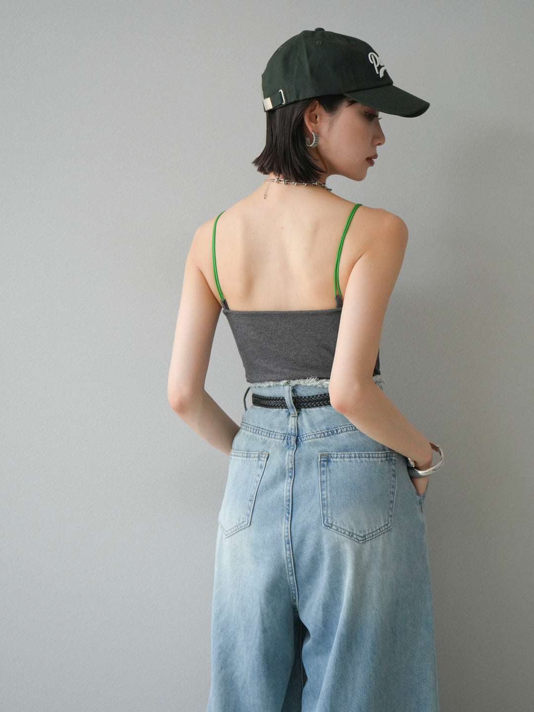 [予約]バイカラーストラップカップ付キャミソール/グレー