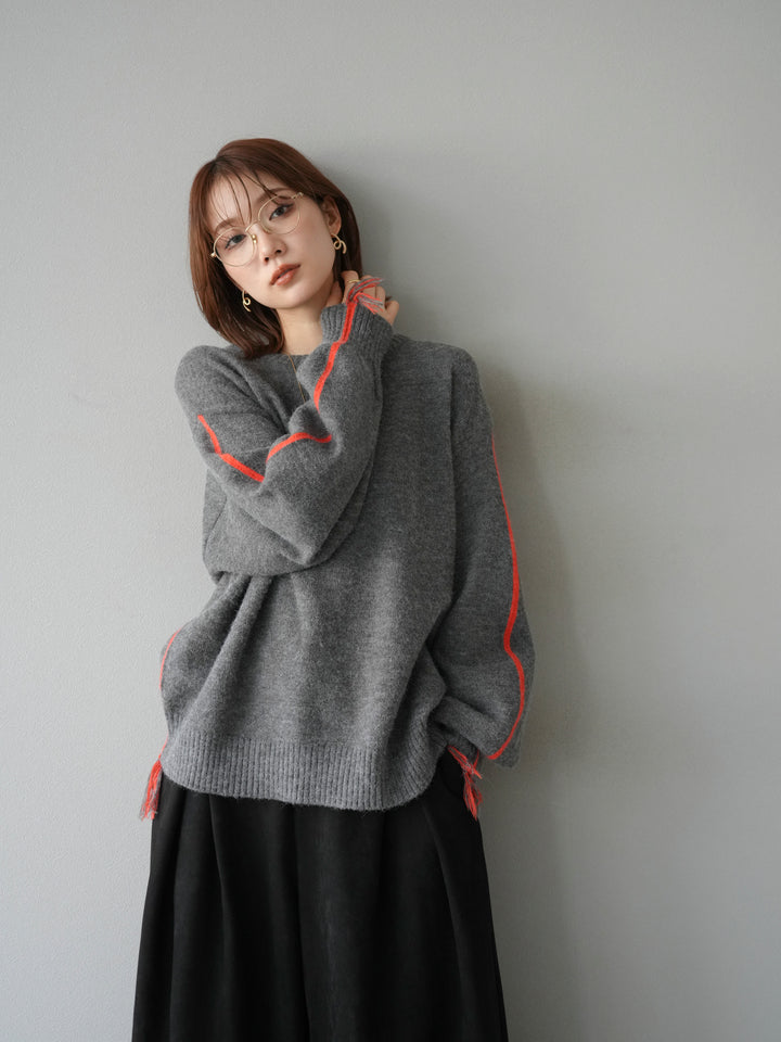 [予約]配色ステッチフリンジニットプルオーバー /チャコール
