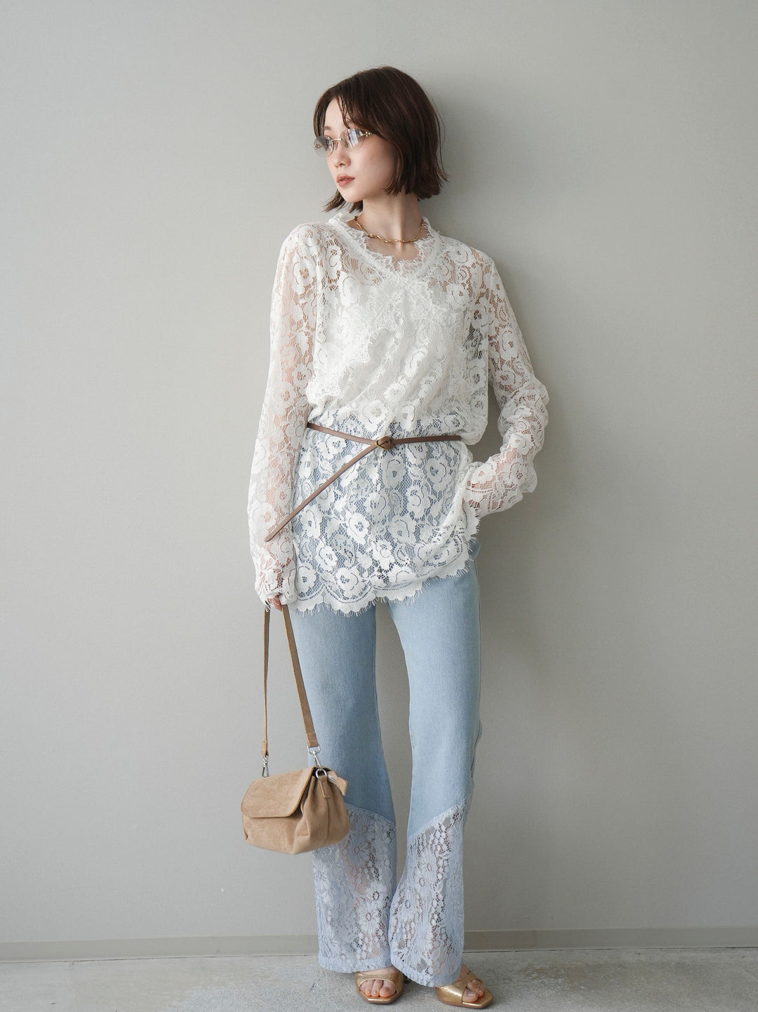 [予約]レース切替フレアデニムパンツ/bleach